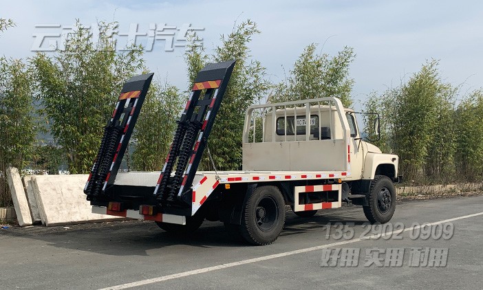 四驅挖機平板車,EQ1093尖頭越野車,東風4*4專用車,越野專用車,清障挖機車,尖頭平板運輸車,多功能運輸車