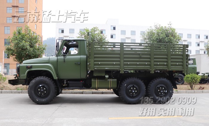 東風六驅卡車,越野卡車,尖頭越野卡車,EQ2082,東風25Y,軍用運輸車,東風軍車