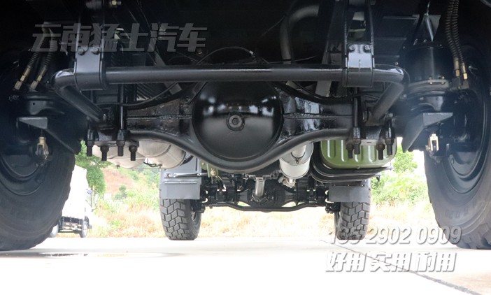 四驅東風天錦,3.5噸載貨車,天錦運兵車,4*4卡車出口,東風天錦配置