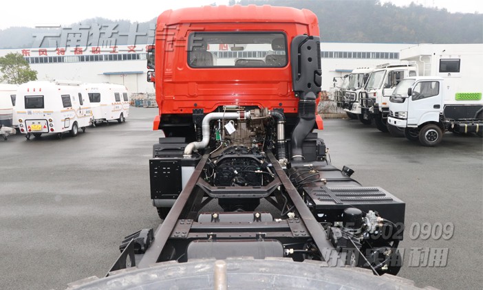 東風天錦底盤銷售,4*2卡車底盤,專用車底盤改裝,東風平頭卡車,4米5軸距底盤,240馬力卡車