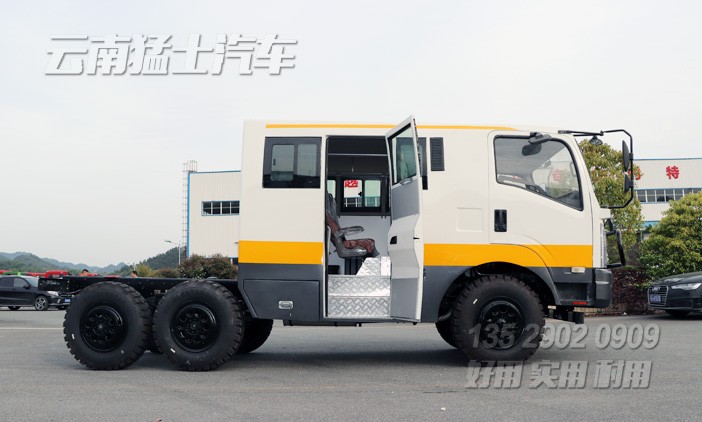六驅(qū)專用車(chē)底盤(pán),四驅(qū)越野車(chē)底盤(pán),六驅(qū)多功能底盤(pán),越野客車(chē)底盤(pán),救援車(chē)底盤(pán),搶修車(chē)底盤(pán),專用車(chē)底盤(pán)定制出口