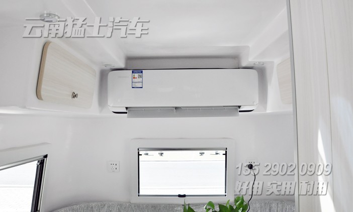 拖掛房車,德國(guó)愛(ài)科底盤(pán),撞擊式剎車,房車定制,環(huán)保旅居車,可上戶的家用房車,進(jìn)口房車底盤(pán)