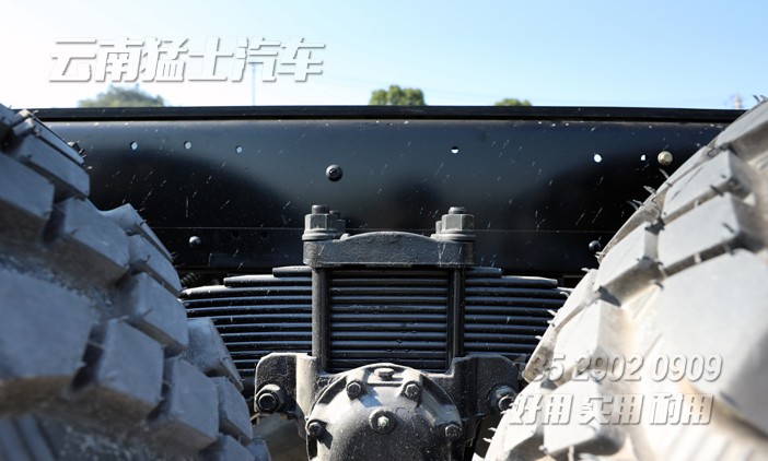 六驅裝甲車底盤,定制化專用車,裝甲車底盤,底盤設計改裝,長頭越野底盤,越野專用車底盤