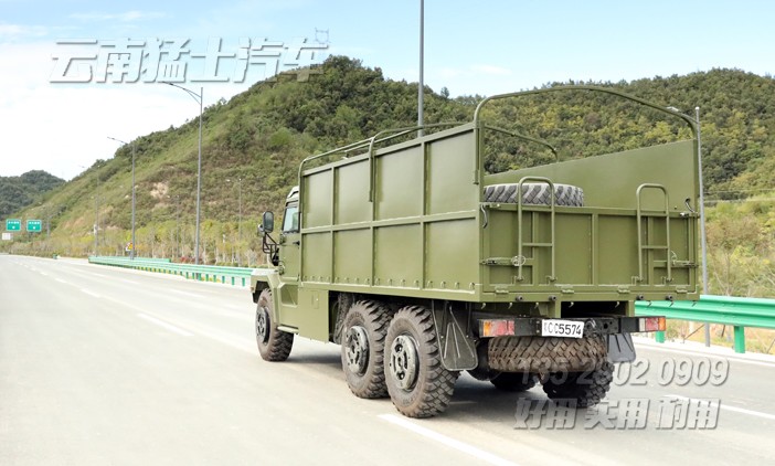 六驅裝甲車,越野運兵車,防護型裝甲車,防彈越野車,長頭運兵車,國際維和車,部隊訓練指揮車,越野專用車,定制化出口車改裝