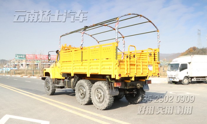 東風六驅卡車,出口型卡車,尖頭載貨汽車,長頭越野貨車,東風經典軍車,二噸半卡車,軍用越野車
