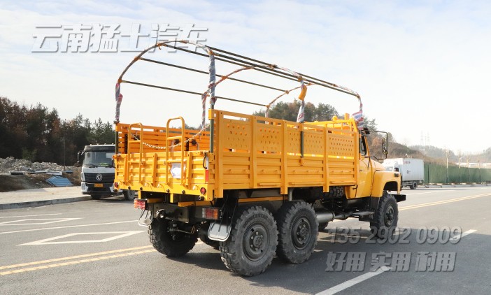 東風六驅卡車,出口型卡車,尖頭載貨汽車,長頭越野貨車,東風經典軍車,二噸半卡車,軍用越野車