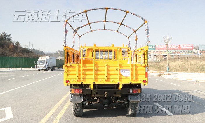 東風六驅卡車,出口型卡車,尖頭載貨汽車,長頭越野貨車,東風經典軍車,二噸半卡車,軍用越野車