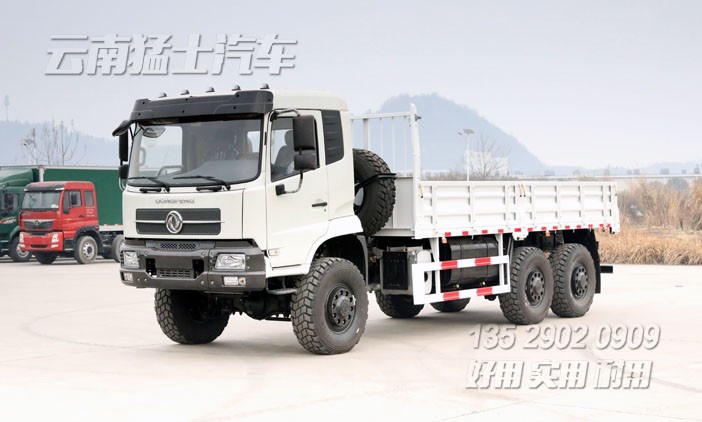 5.5米貨箱卡車,新款東風6*6,260馬力森林卡車,山地越野卡車,豪華卡車,惡劣路況專用車
