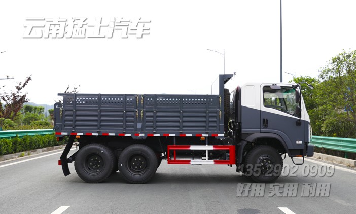 5噸自卸貨車(chē),6*6越野自卸汽車(chē),東風(fēng)山貓,自卸卡車(chē)出口,六驅(qū)輕型卡車(chē),新款自卸