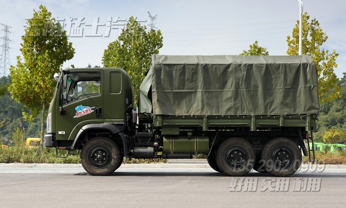 山貓越野車,六驅(qū)卡車,12座運兵車,載貨運輸車,平頭2082,6*6越野運輸車,出口多用途車