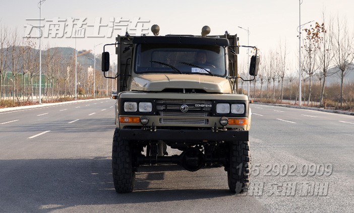 東風EQ240,二汽尖頭車,六驅越野車配置,經(jīng)典尖頭車