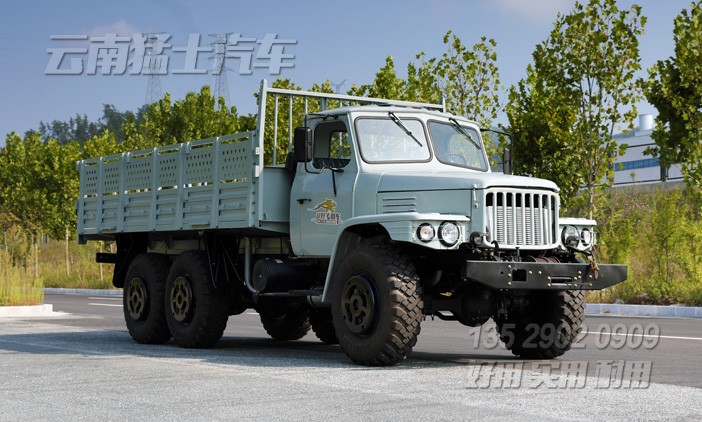 EQ245,東風民用越野車,4.8米貨箱卡車,六驅尖頭越野