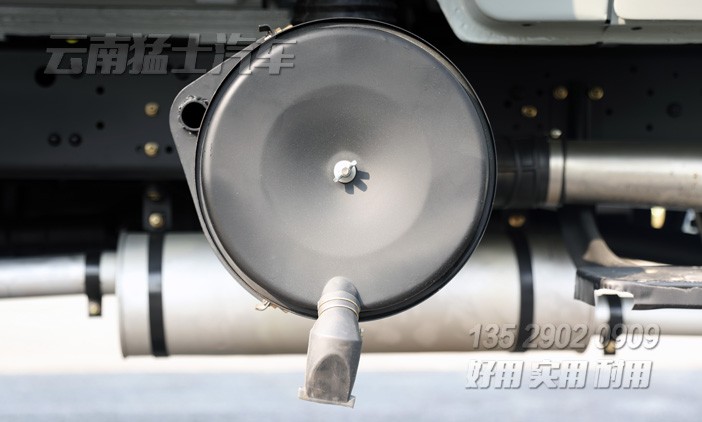 EQ245,東風民用越野車,4.8米貨箱卡車,六驅尖頭越野